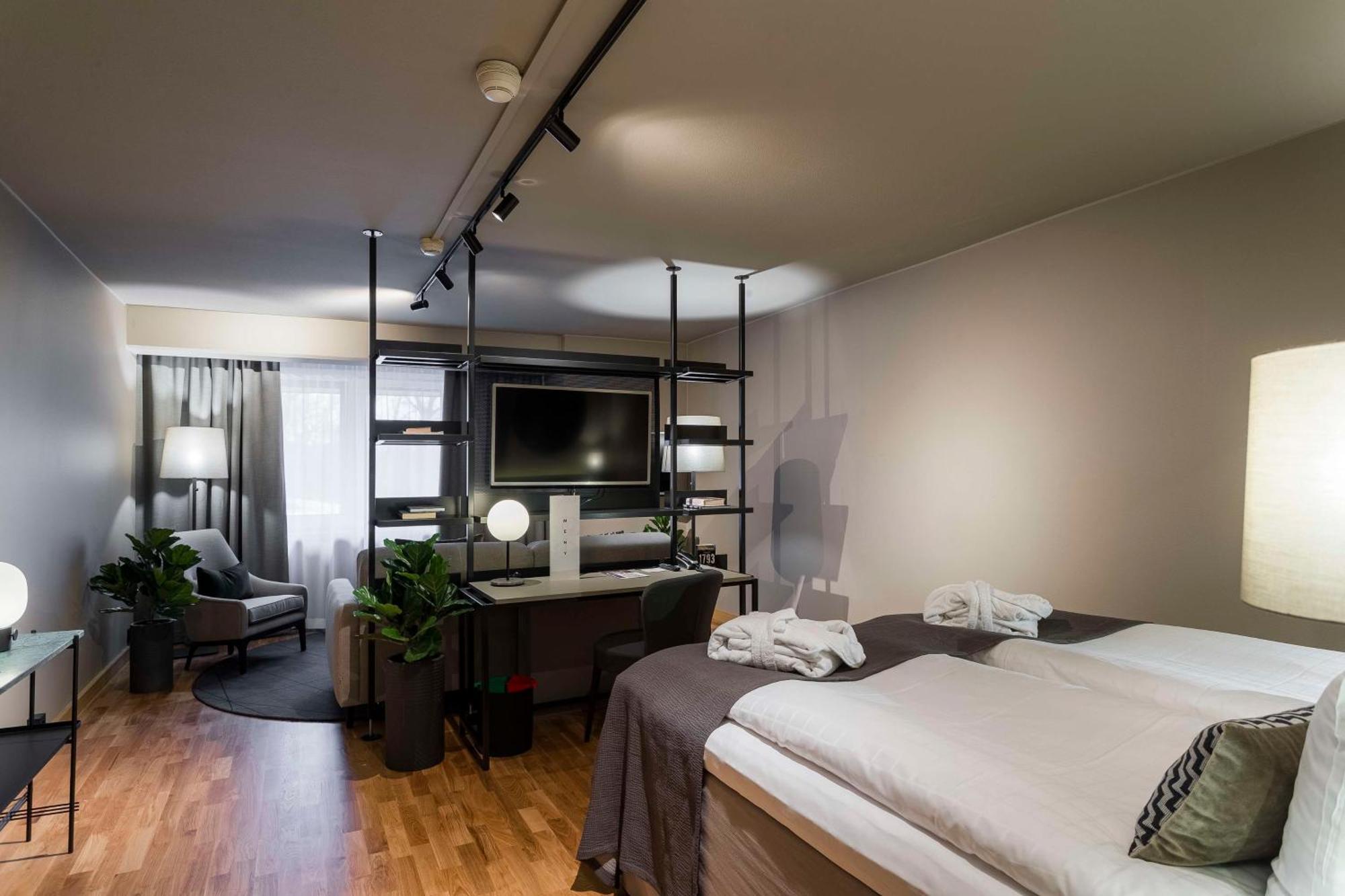 Scandic Park Hotell 4*